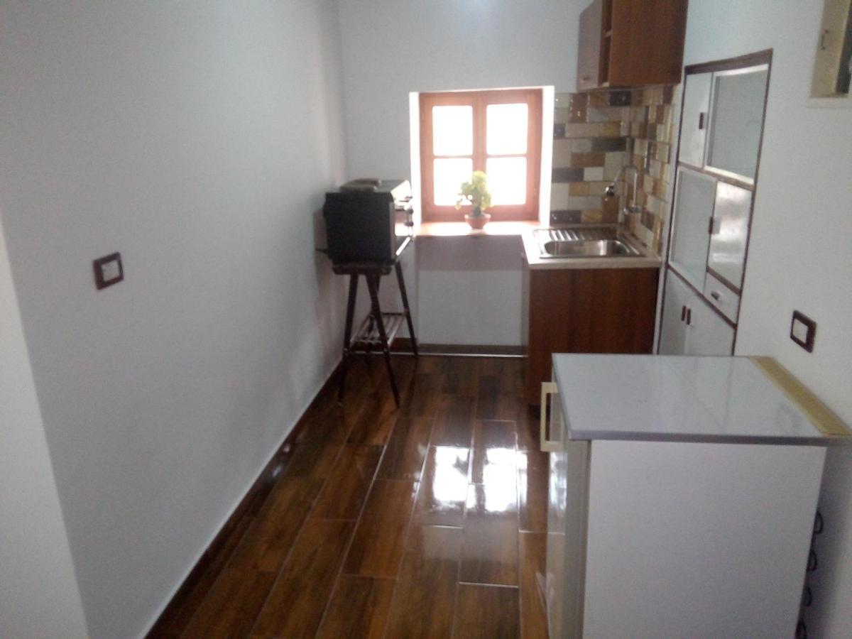 Ruols Guesthouse Gjirokaster Luaran gambar