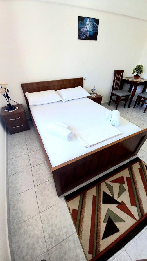 Ruols Guesthouse Gjirokaster Luaran gambar